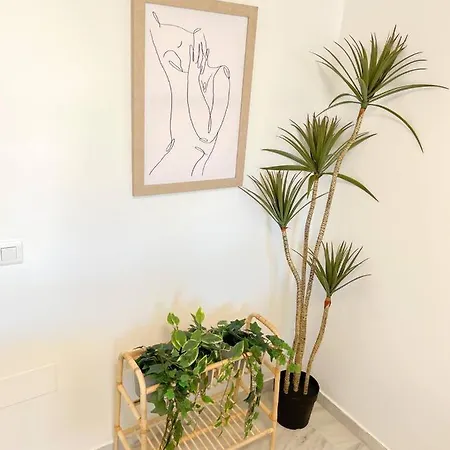Playaquebrada & Pool Cozy Flat