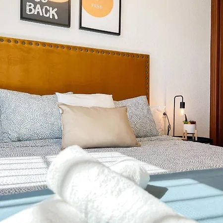 Playaquebrada & Pool Cozy Flat Апартаменты