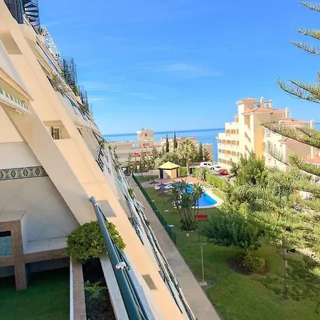 Апартаменты Playaquebrada & Pool Cozy Flat
