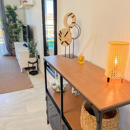 Playaquebrada & Pool Cozy Flat Апартаменты Бенальмадена