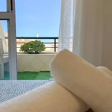 Апартаменты Playaquebrada & Pool Cozy Flat Бенальмадена
